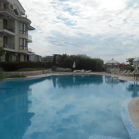 Apartahotel Owners In Royal Bay Sveti Vlas