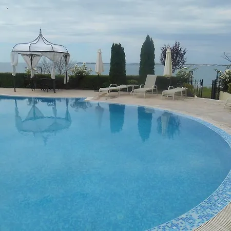 Owners In Royal Bay * Sveti Vlas